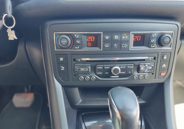 Citroen C5 cena 36000 przebieg: 272000, rok produkcji 2012 z Lipno małe 277